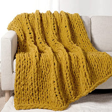 Load image into Gallery viewer, Handmade Chunky Knit Throw (4ft x 5ft)